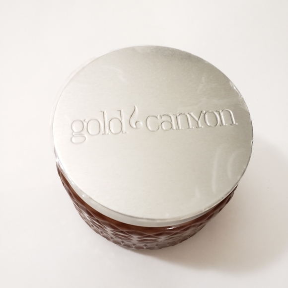 Gold Canyon Applewood Up To 60 Hour Burn Candle - Picture 2 of 6